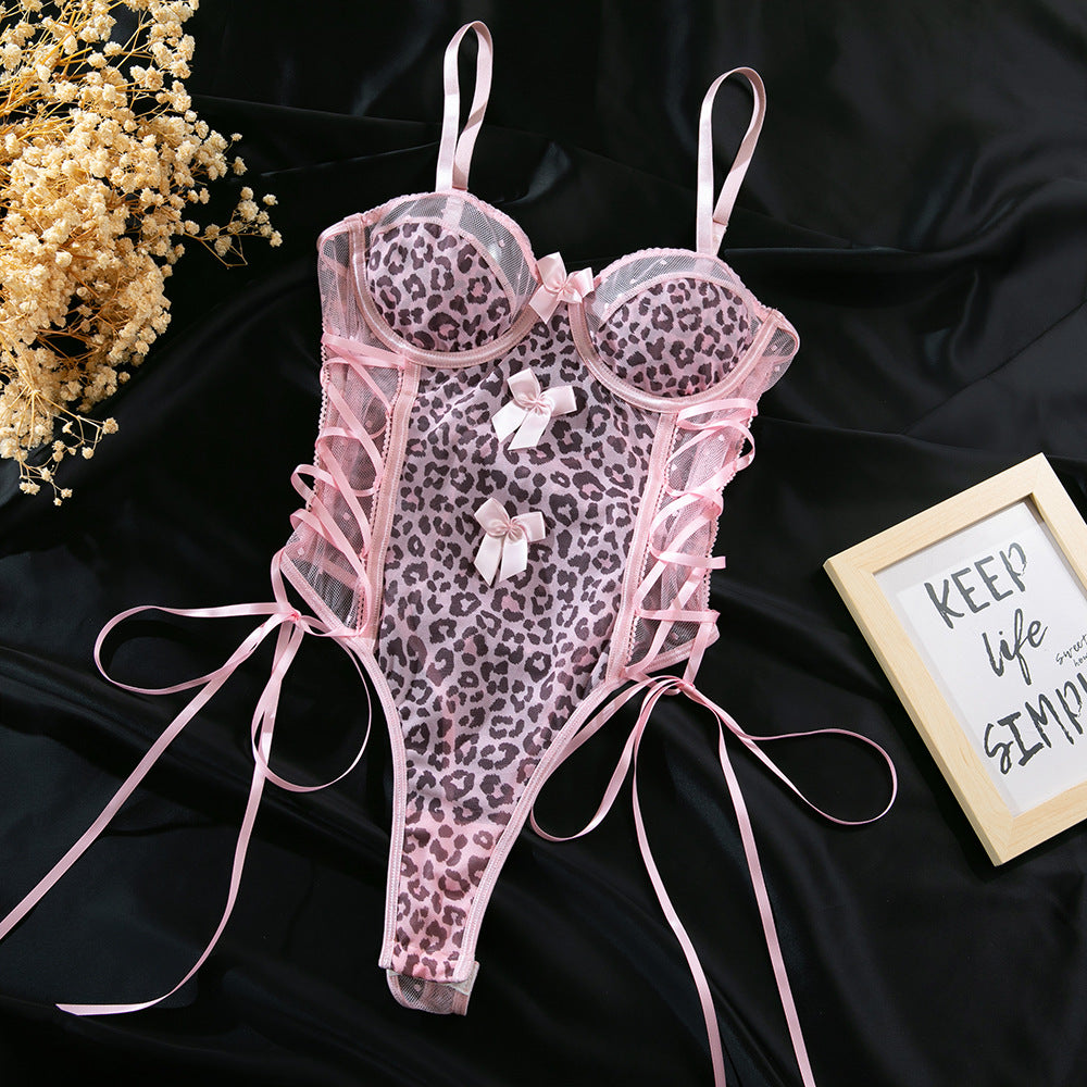 NATEA Charm — Body léopard rose en dentelle et rubans satinés