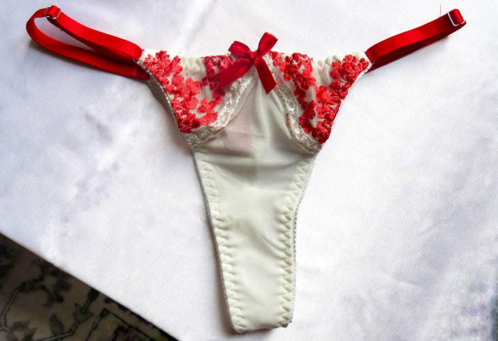 NATEA Charm Rouge Passion – Ensemble en dentelle rouge et blanche